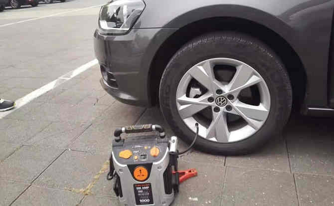 涞源汽车搭电案例