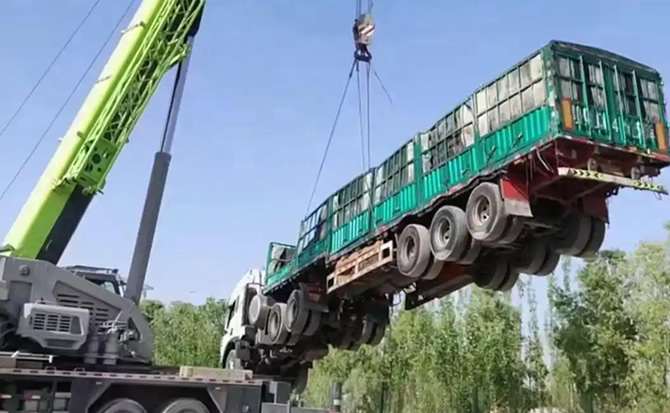 涞源道路脱困救援案例